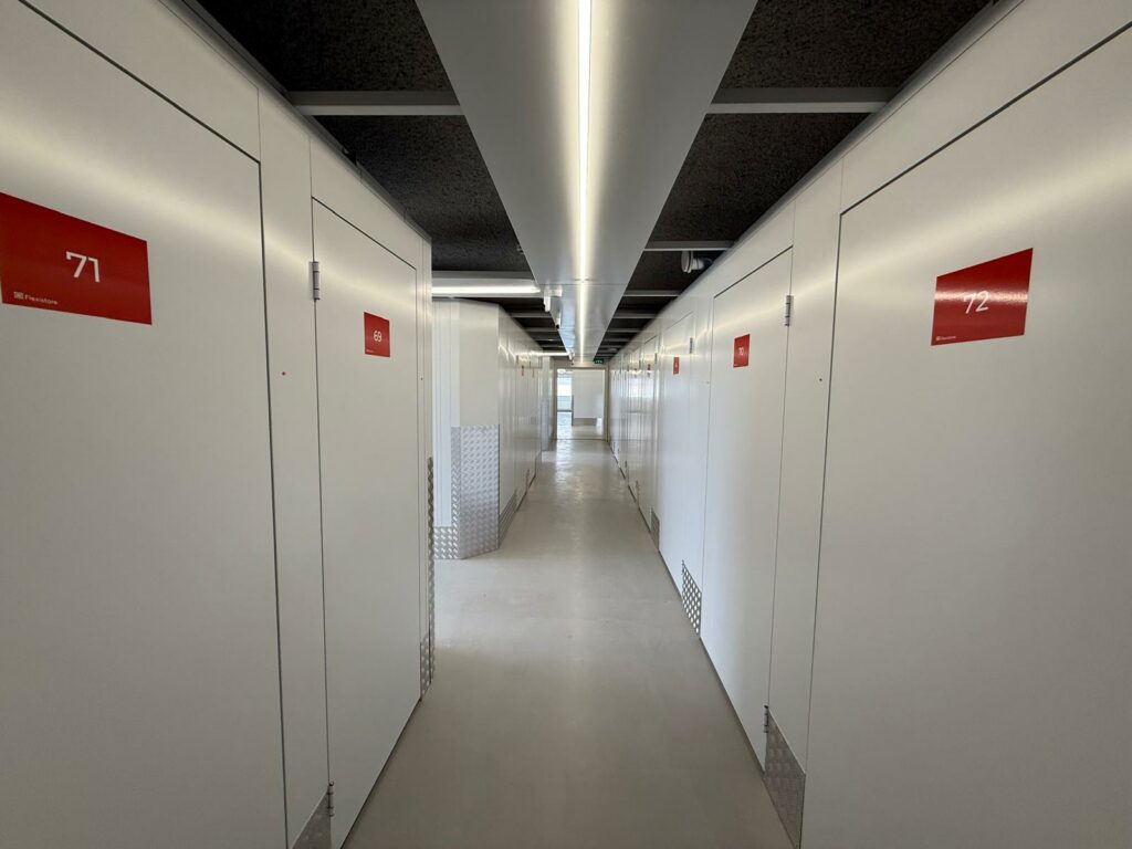 Flexistore_Malmi_käytävä